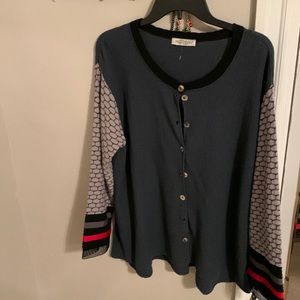 NWT Margaret Winters Cardigan black red gray, XL